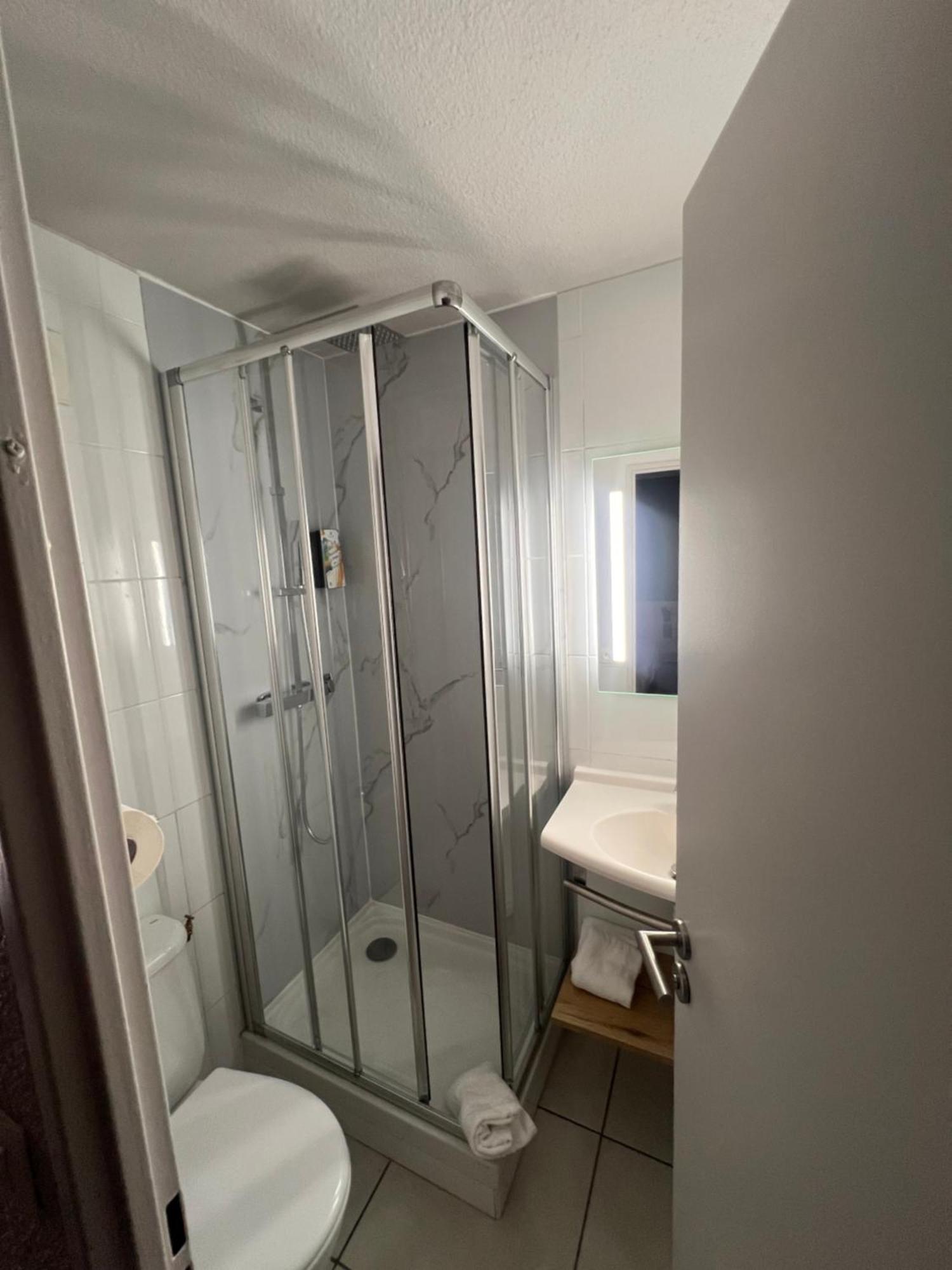 Sure Hotel By Best Western Nimes Est Экстерьер фото