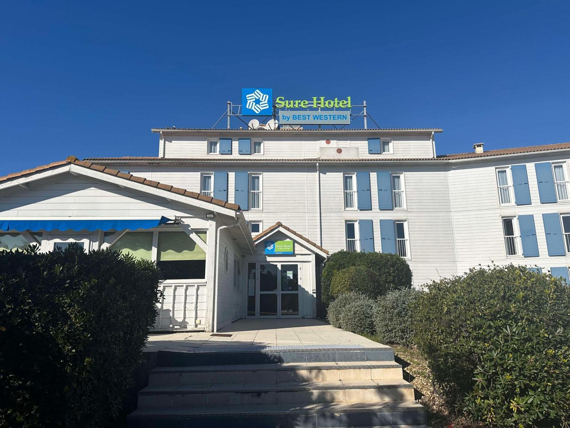 Sure Hotel By Best Western Nimes Est Экстерьер фото