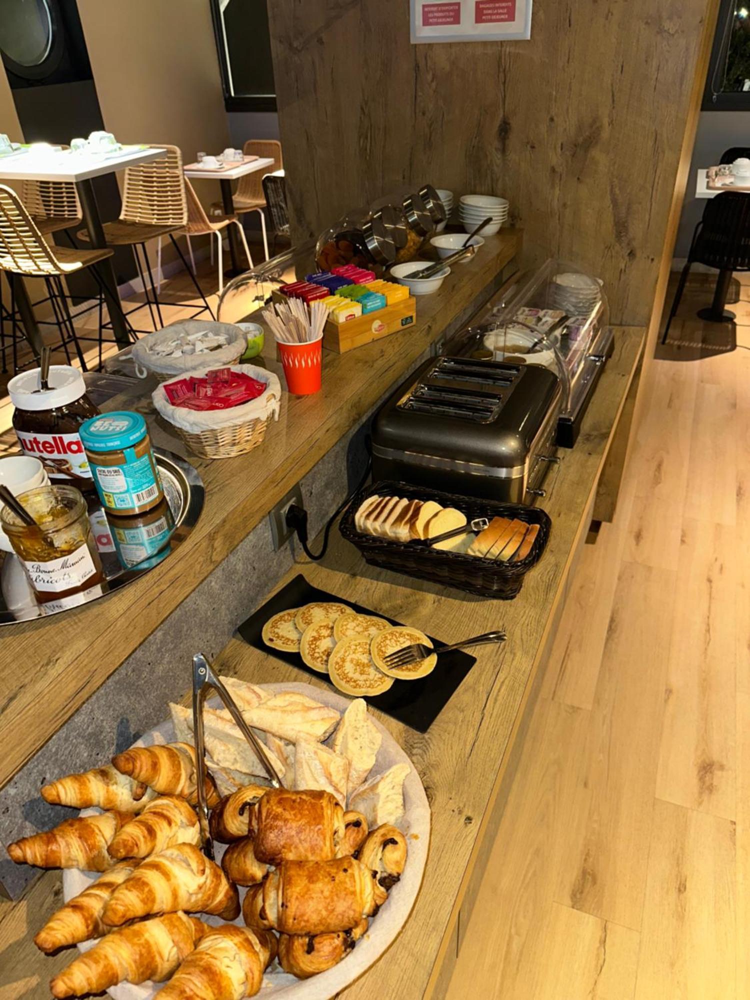 Sure Hotel By Best Western Nimes Est Экстерьер фото